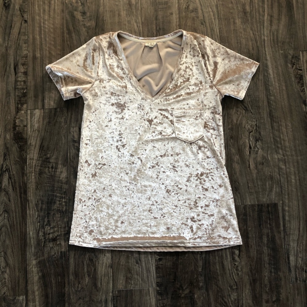 Plush velvet short sleeve blouse with pocket